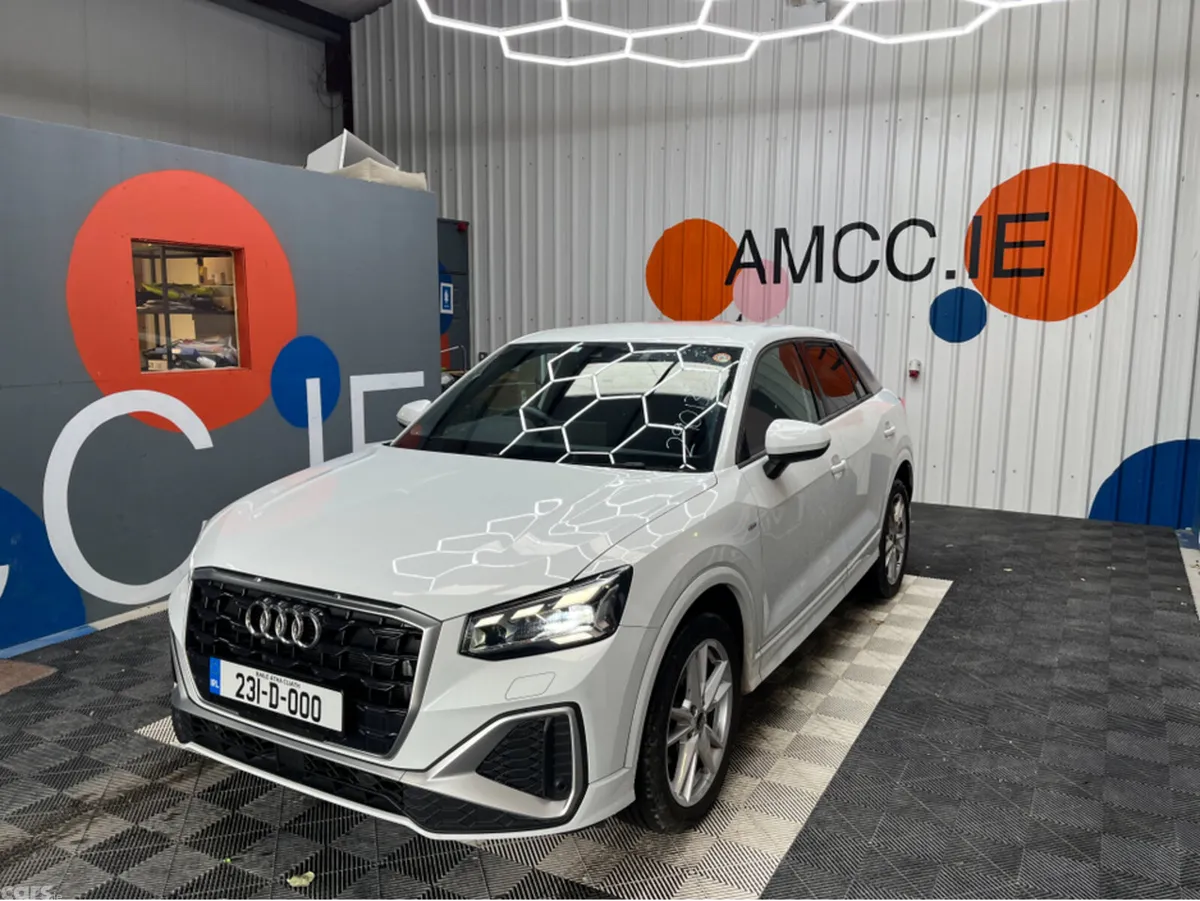 Audi Q2 SUV, Petrol, 2023, White