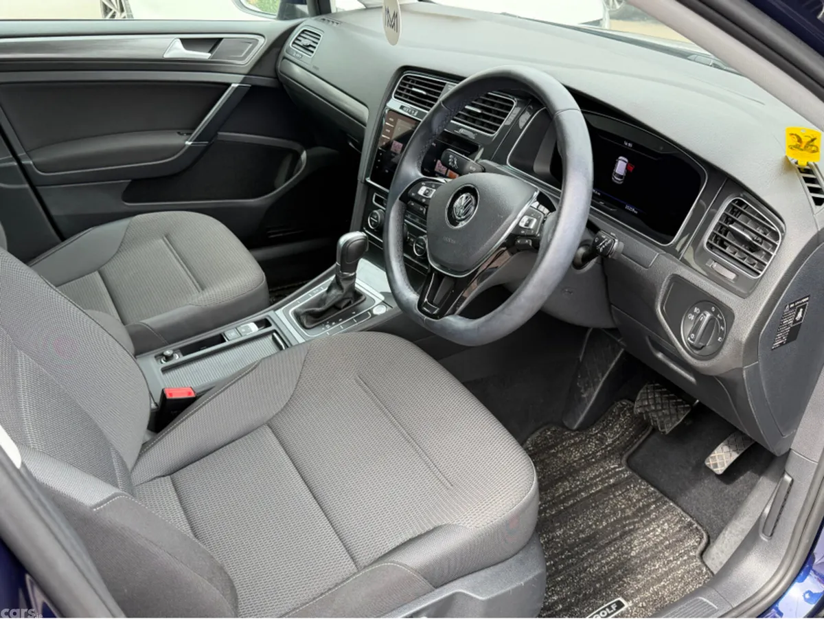 Volkswagen Golf Hatchback, Petrol, 2019, Blue