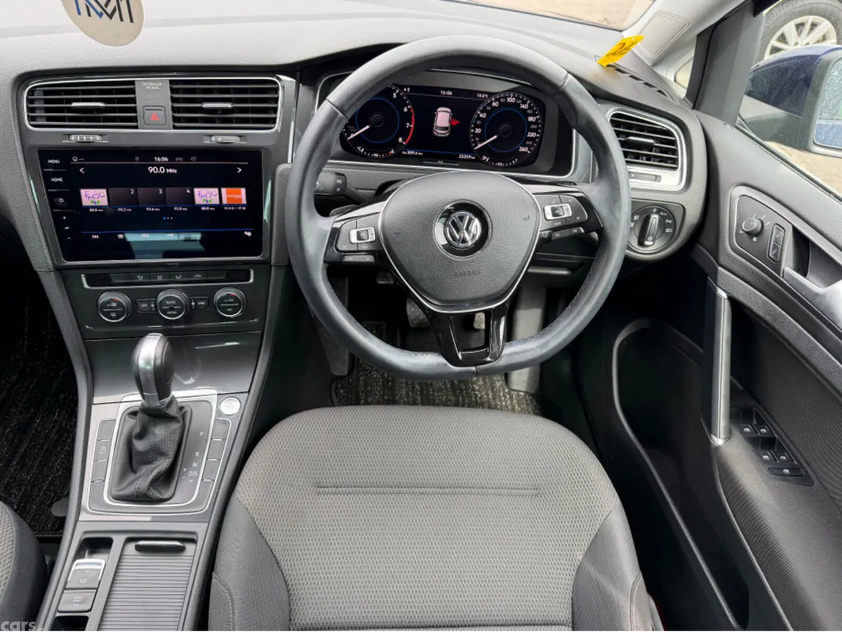 Volkswagen Golf Hatchback, Petrol, 2019, Blue