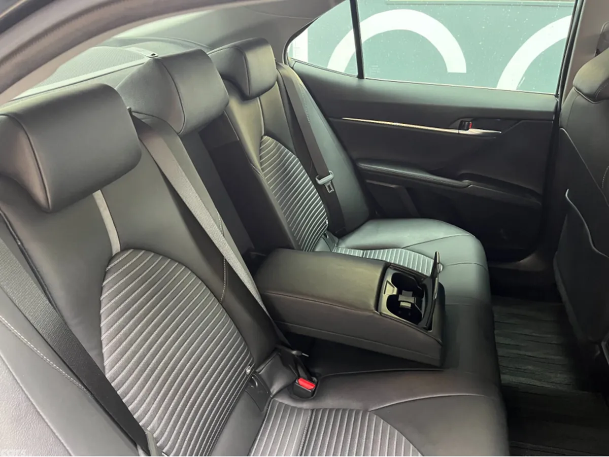 Toyota Camry Saloon, Petrol, 2023, Black