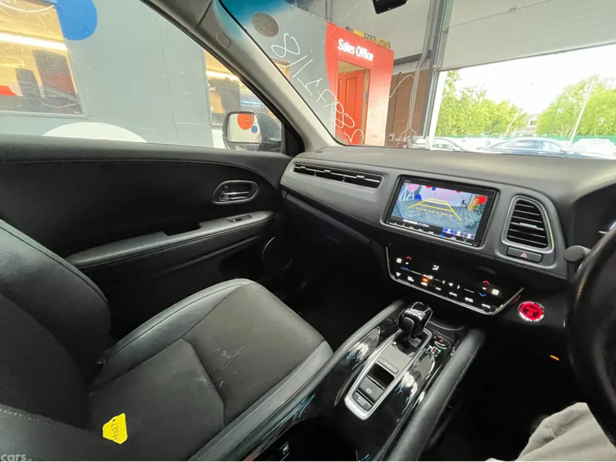 Honda Vezel SUV, Petrol Hybrid, 2018, Black