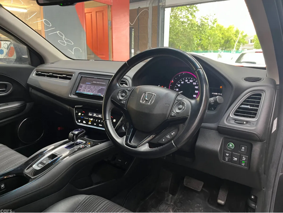 Honda Vezel SUV, Petrol Hybrid, 2018, Black