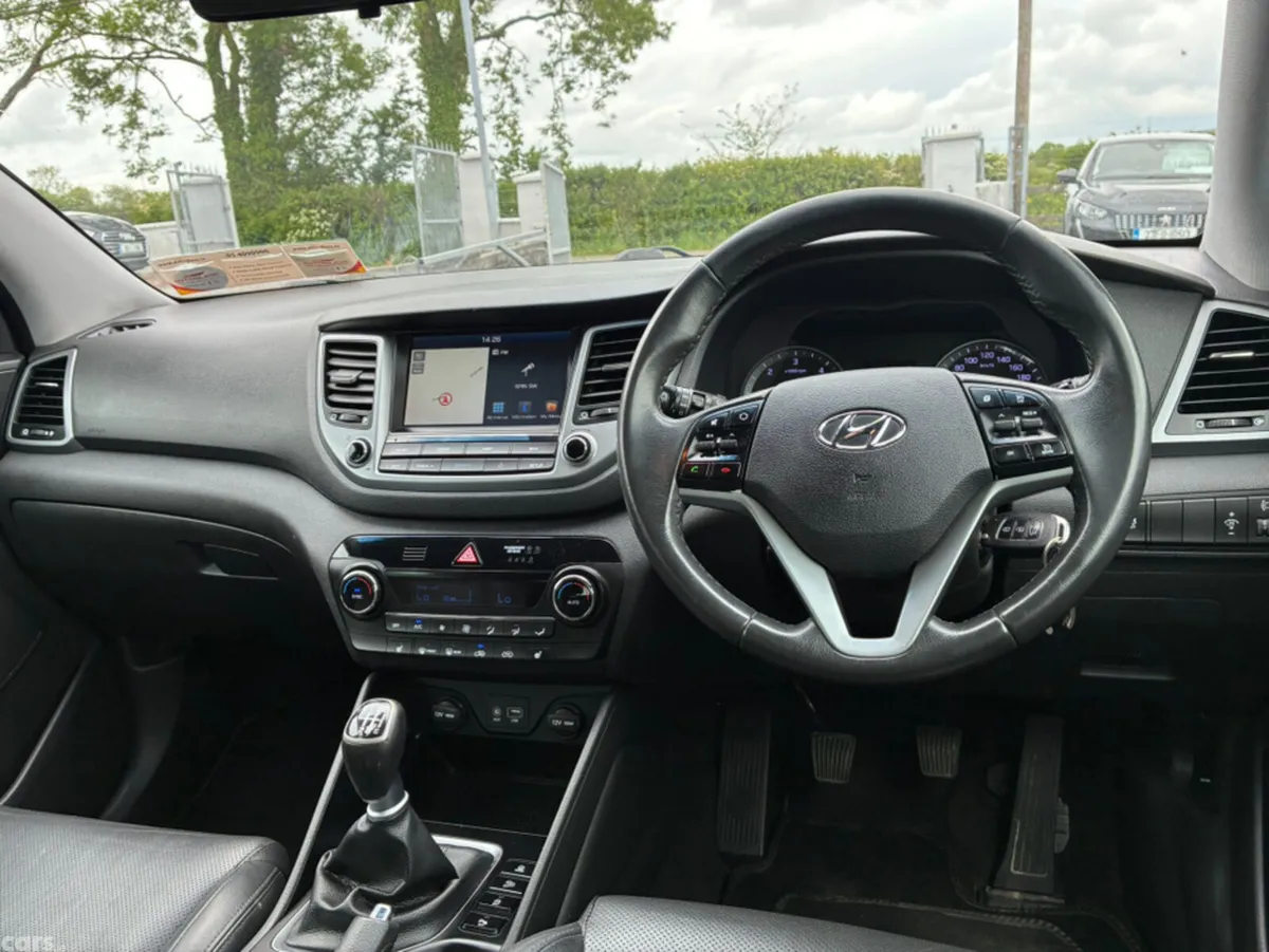 Hyundai Tucson MPV, Diesel, 2018, Blue