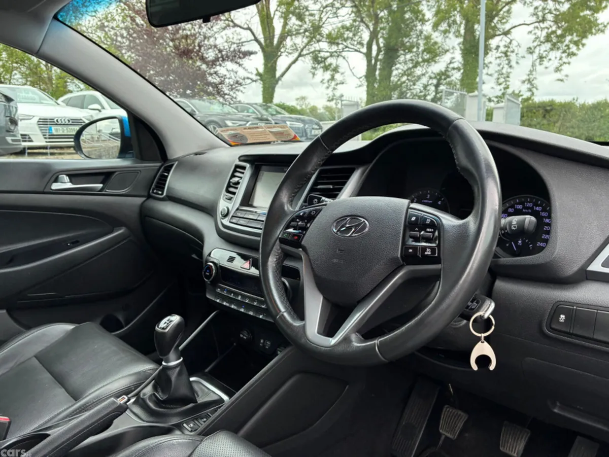 Hyundai Tucson MPV, Diesel, 2018, Blue