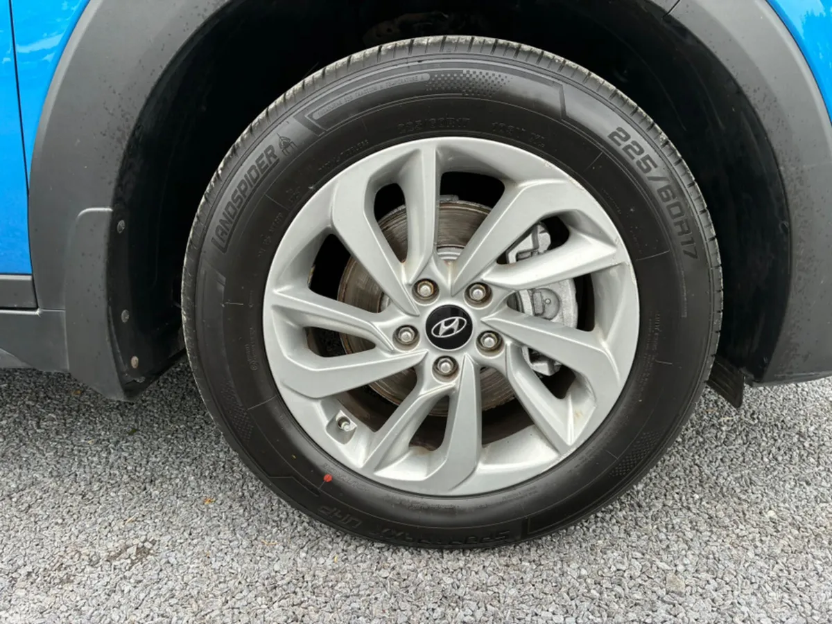 Hyundai Tucson MPV, Diesel, 2018, Blue