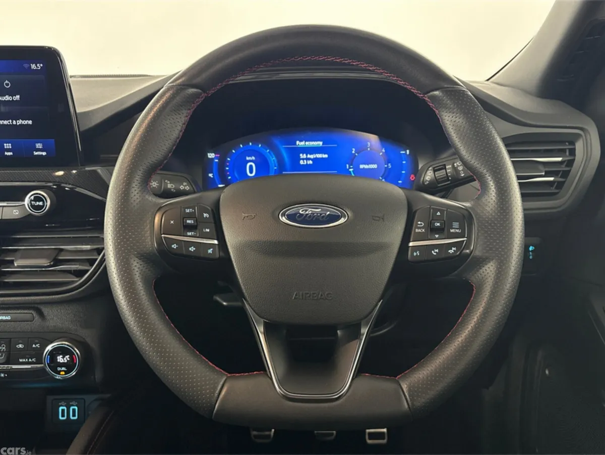Ford Kuga MPV, Diesel, 2021, Black