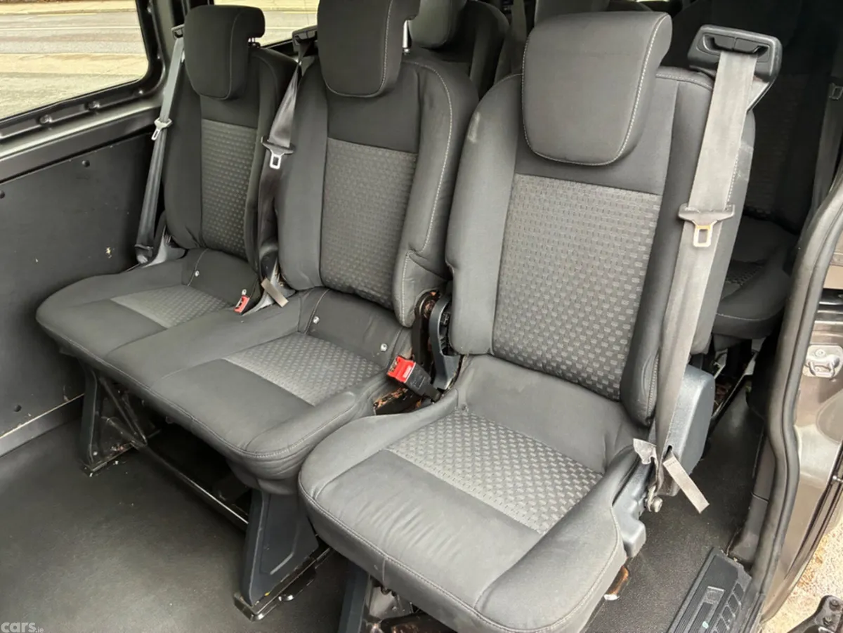 Ford Transit Hatchback, Diesel, 2021, Grey