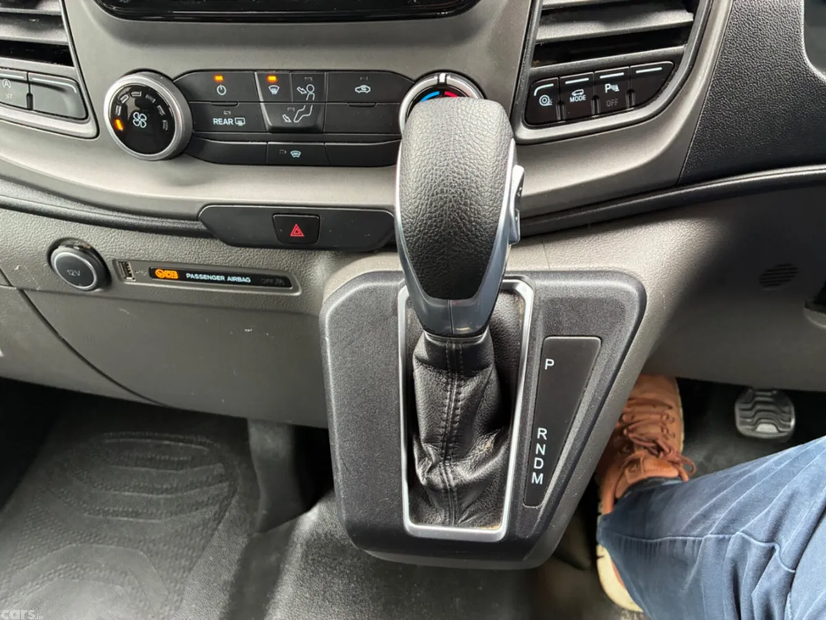Ford Transit Hatchback, Diesel, 2021, Grey