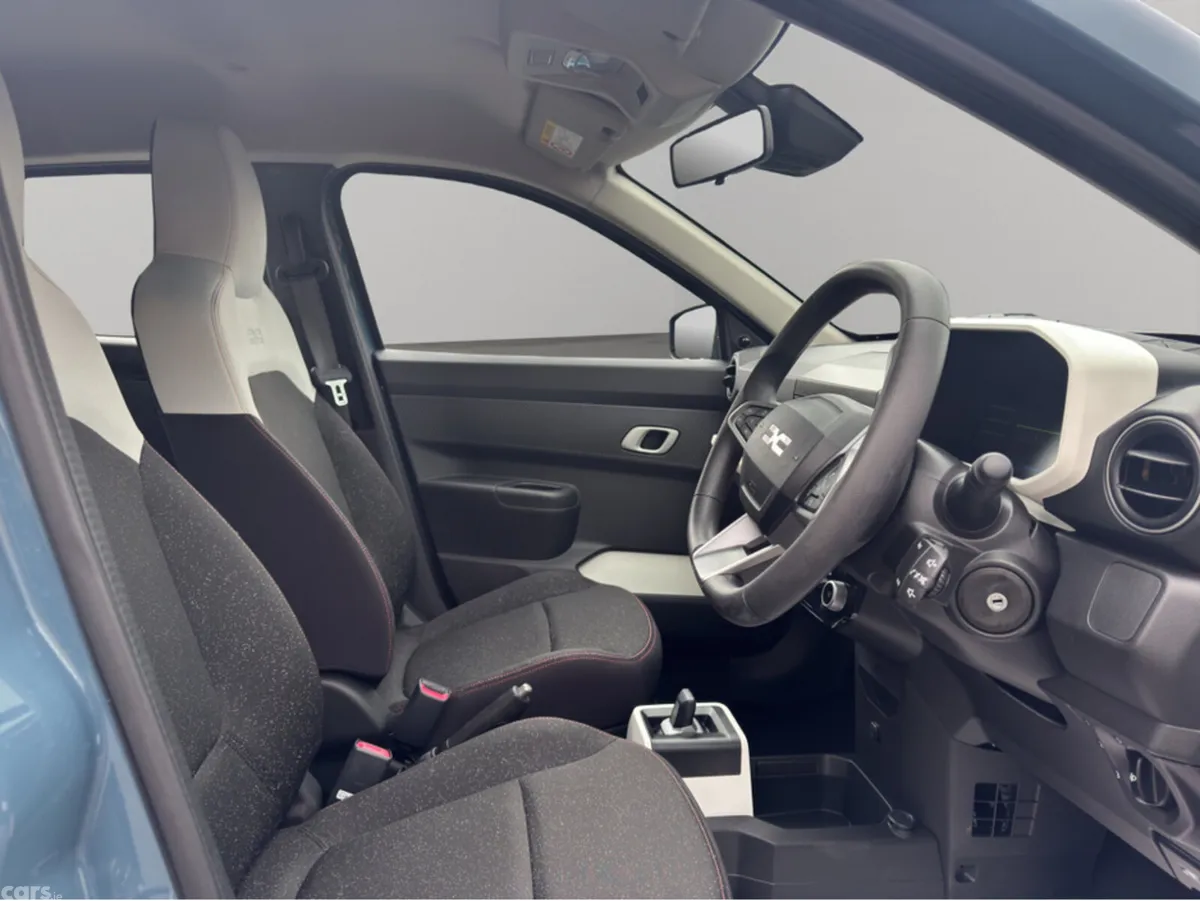 Dacia Spring Hatchback, Electric, 2025, Blue