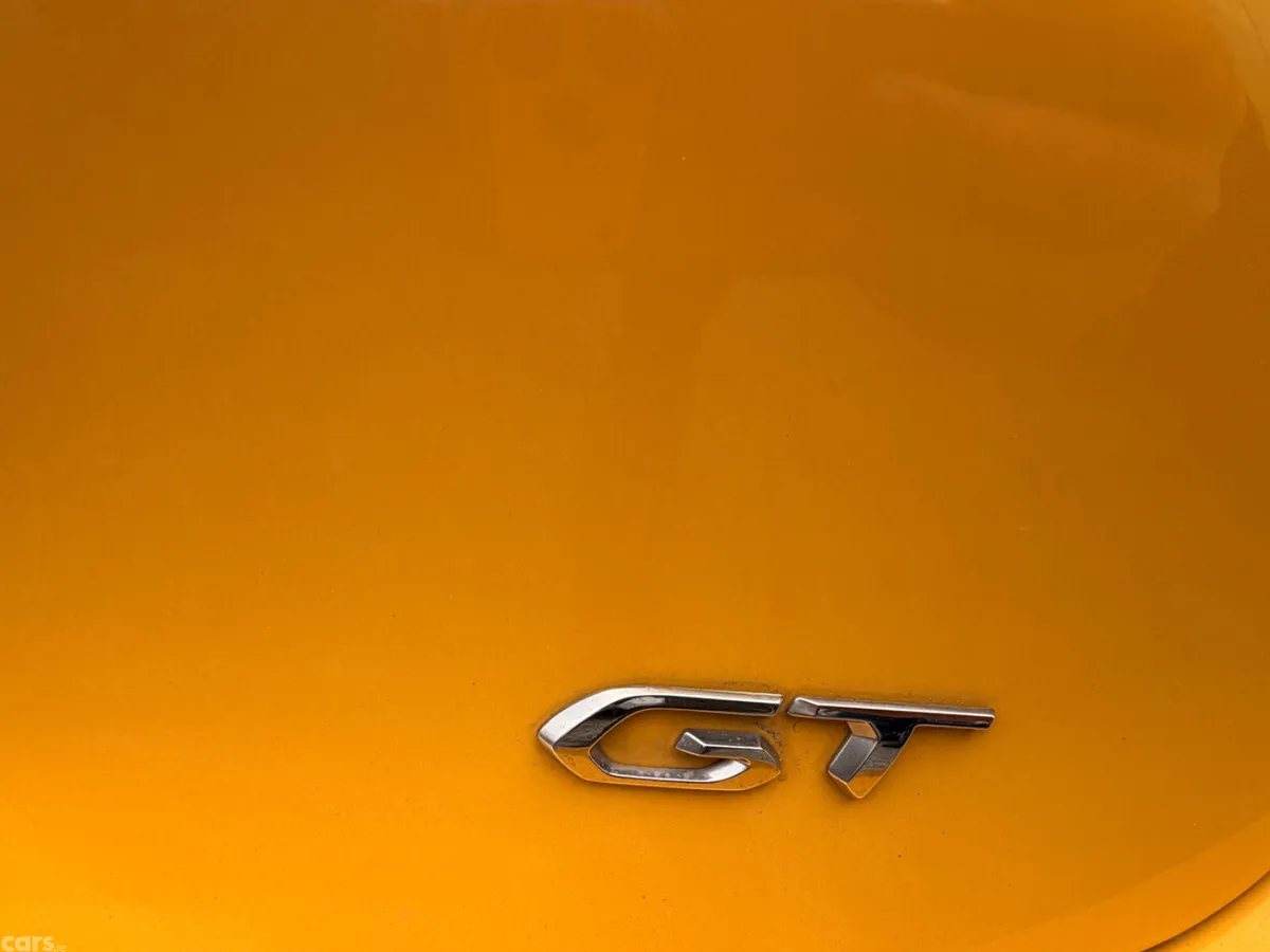 Peugeot 208 Hatchback, Petrol, 2021, Yellow