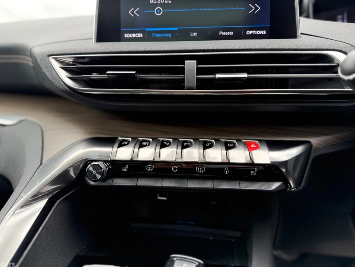 Peugeot 3008 SUV, Diesel, 2021, Blue