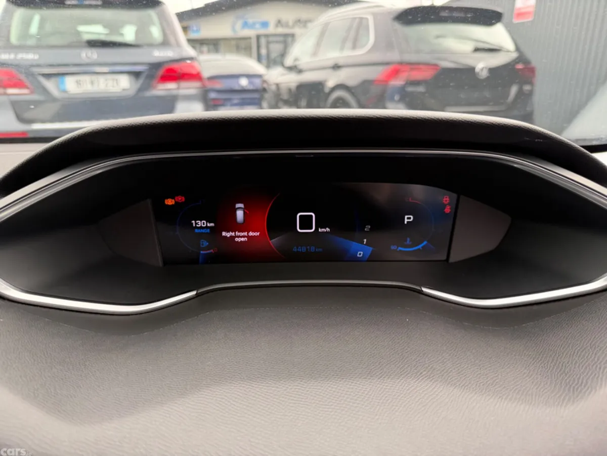Peugeot 308 Hatchback, Diesel, 2021, Blue