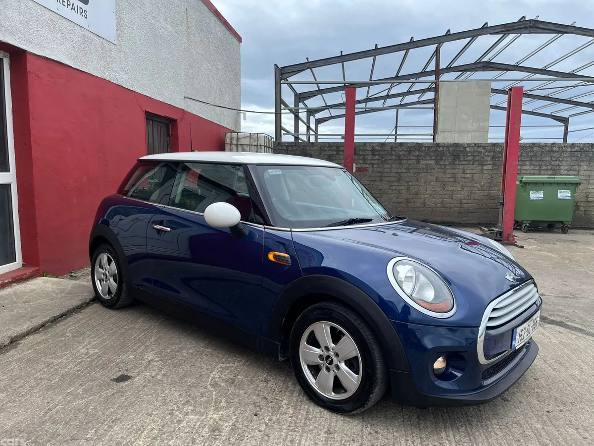 Mini Cooper Hatchback, Diesel, 2015, Blue