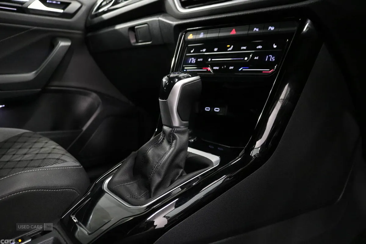 Volkswagen T-Roc SUV, Diesel, 2023, Grey