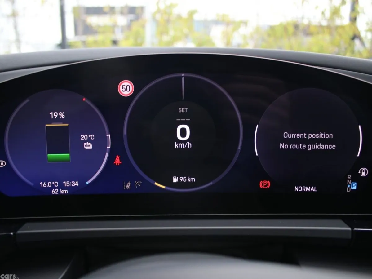 Porsche Macan SUV, Electric, 2026, Grey
