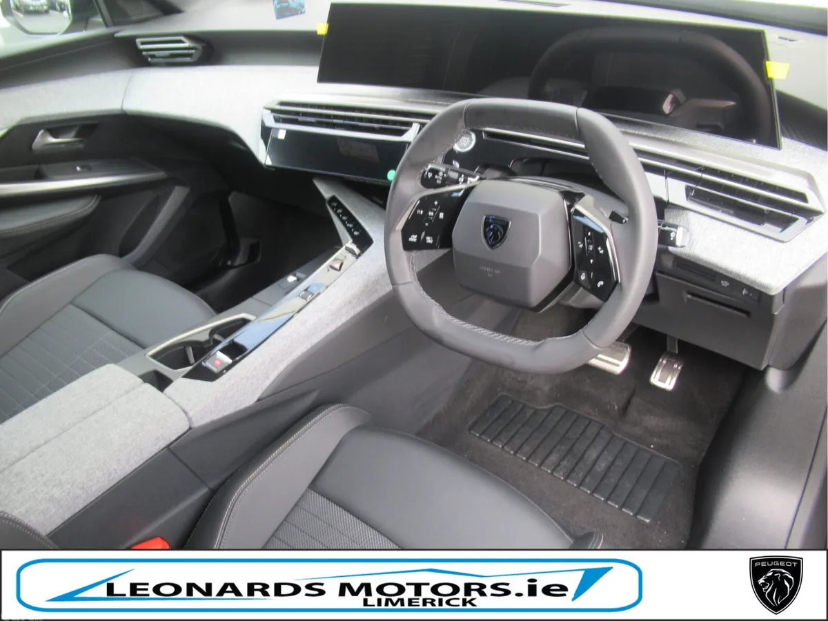 Peugeot 3008 SUV, Electric, 2025, Grey