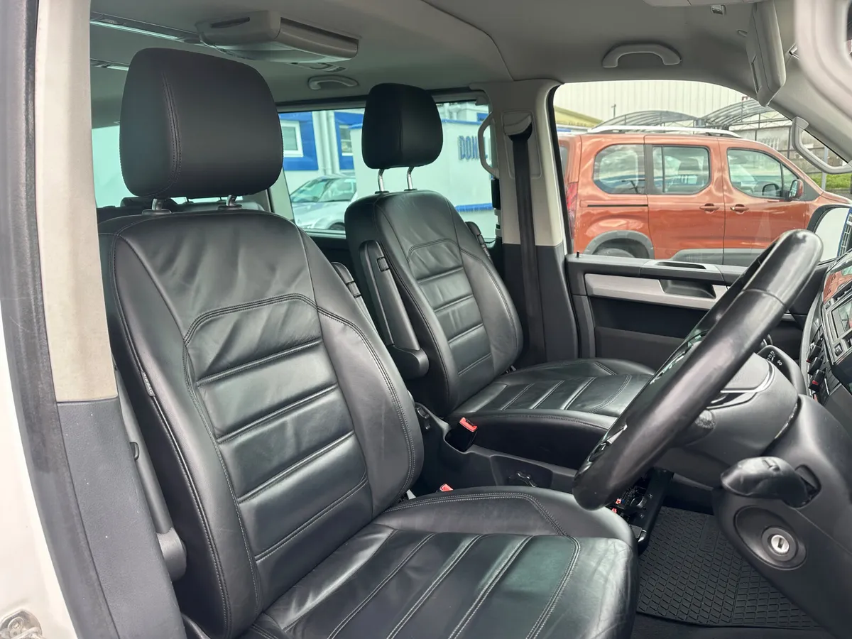 Volkswagen Caravelle MPV, Diesel, 2018, White