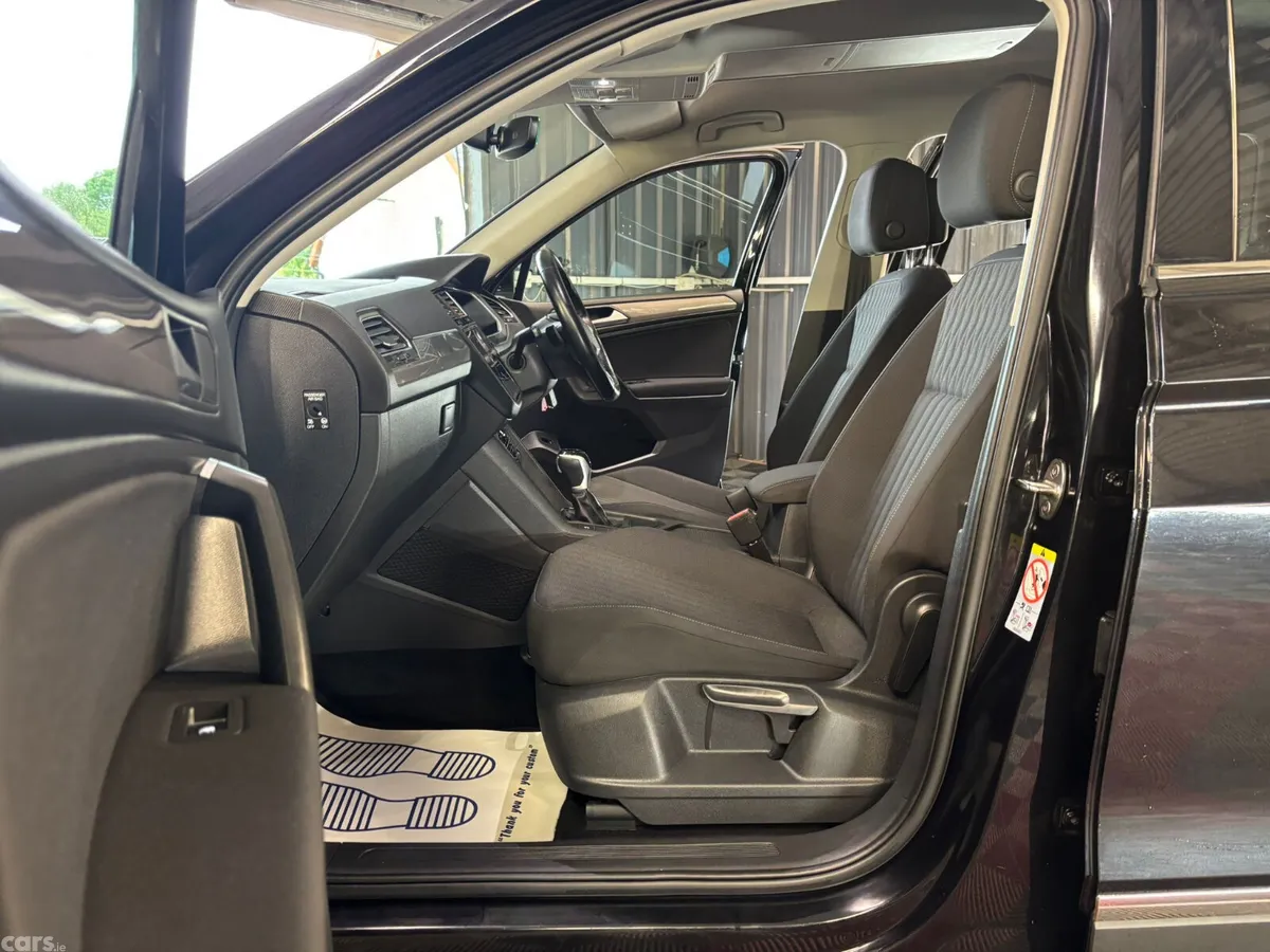 Volkswagen Tiguan SUV, Diesel, 2022, Black