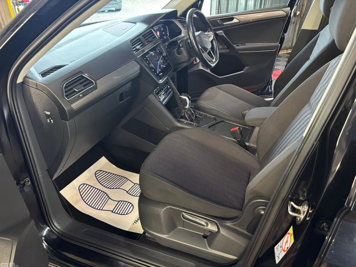 Volkswagen Tiguan SUV, Diesel, 2022, Black