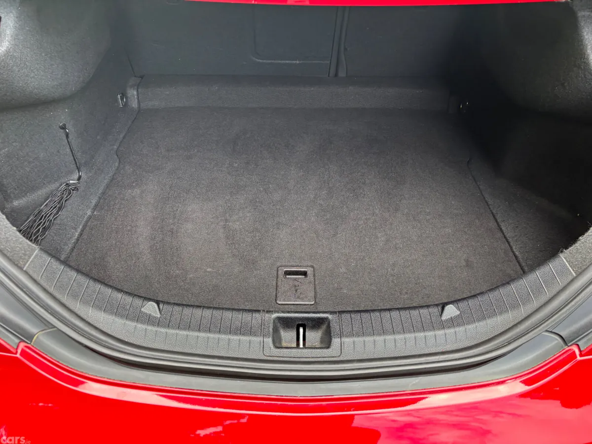 Mercedes-Benz CLA Saloon, Diesel, 2018, Red