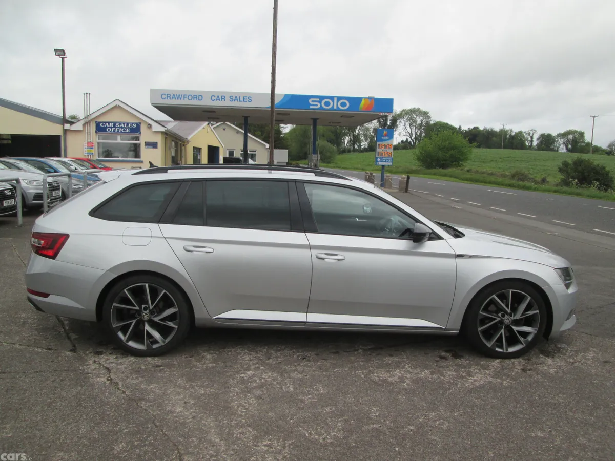 Skoda Superb Estate, Diesel, 2018, Silver