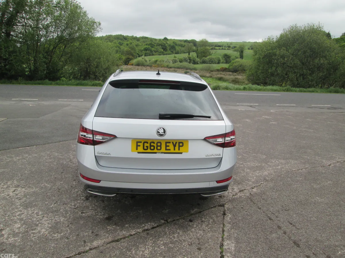 Skoda Superb Estate, Diesel, 2018, Silver