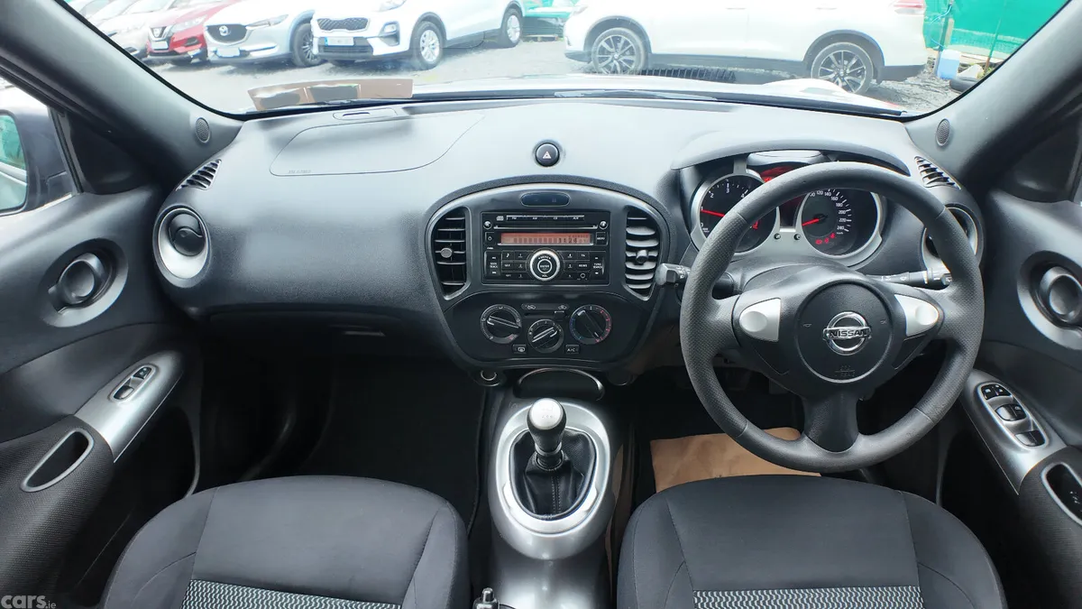 Nissan Juke SUV, Diesel, 2018, Grey