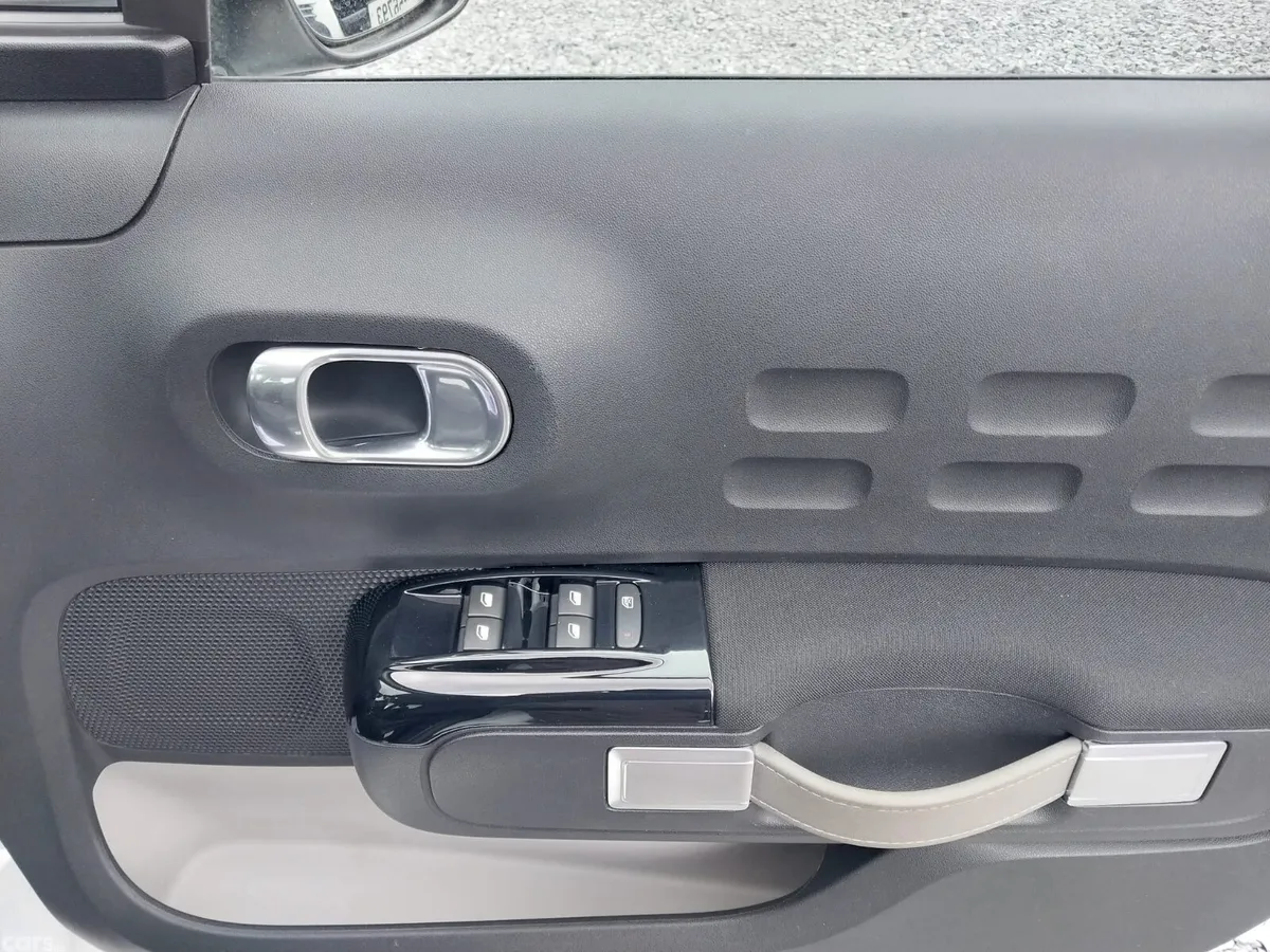 Citroen C3 Hatchback, Petrol, 2018, White
