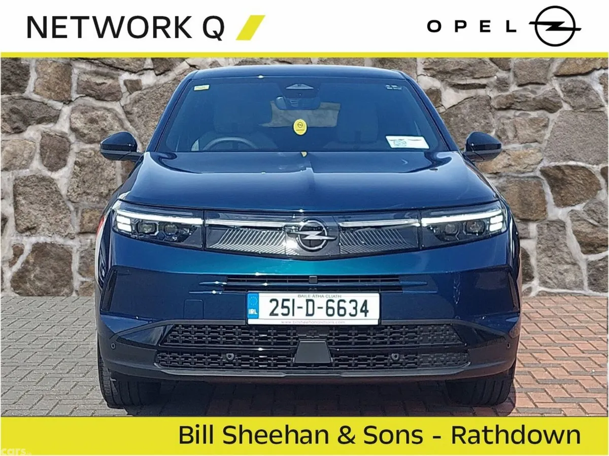 Opel Grandland SUV, Petrol Hybrid, 2025, Green