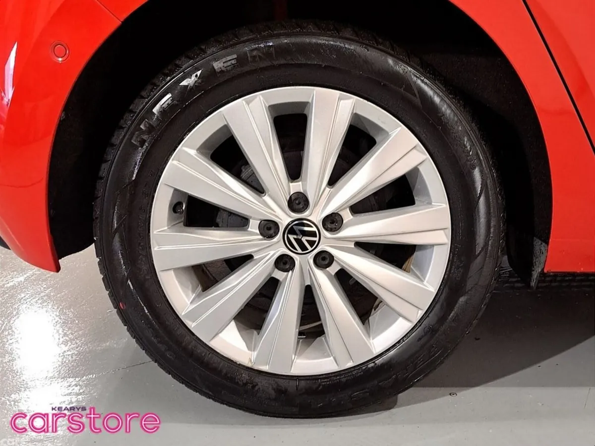Volkswagen Polo Hatchback, Petrol, 2021, Red