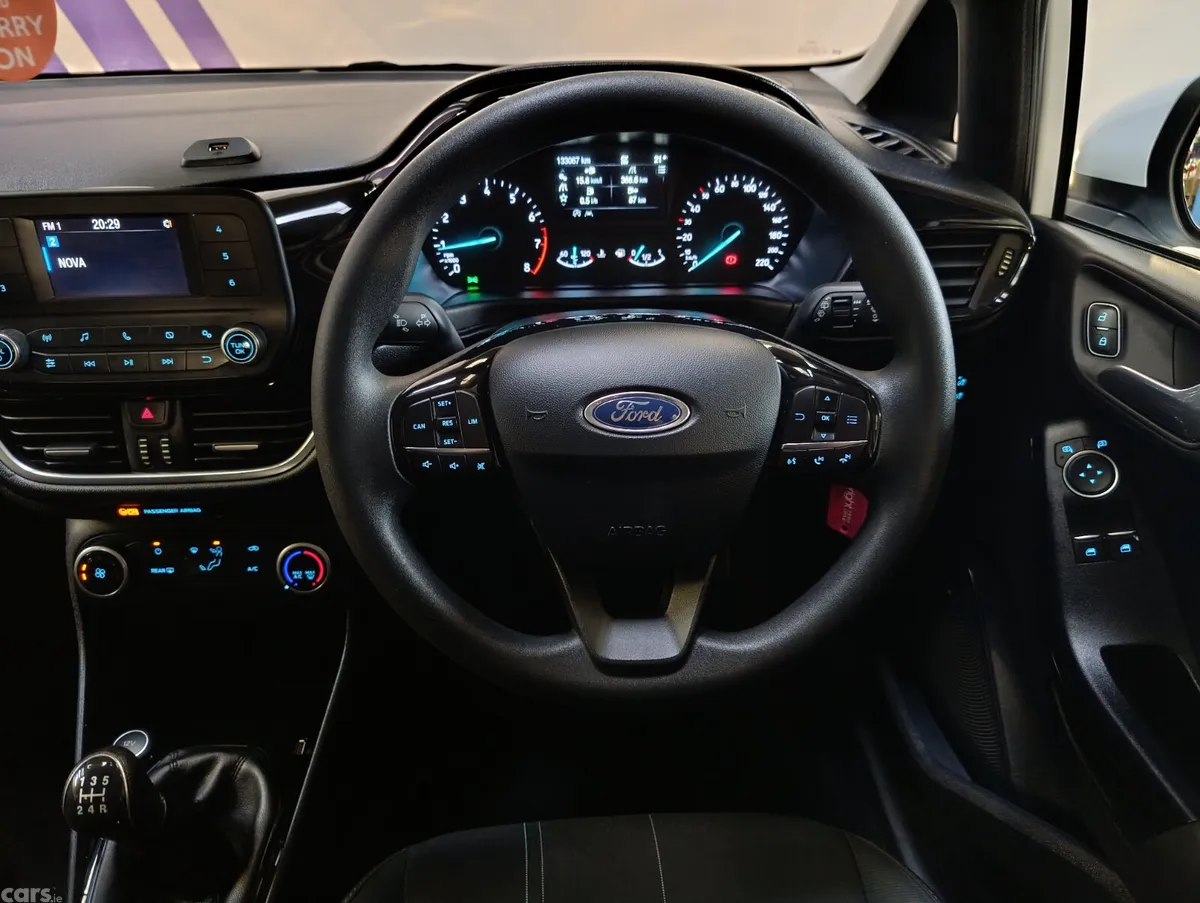 Ford Fiesta Hatchback, Petrol, 2018, White