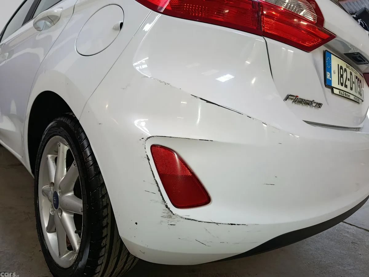 Ford Fiesta Hatchback, Petrol, 2018, White