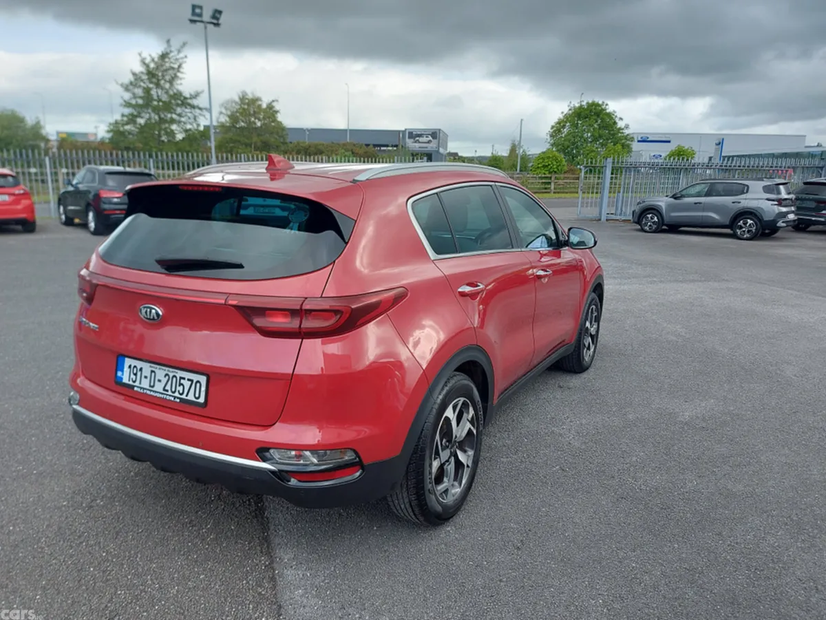 Kia Sportage MPV, Diesel, 2019, Red