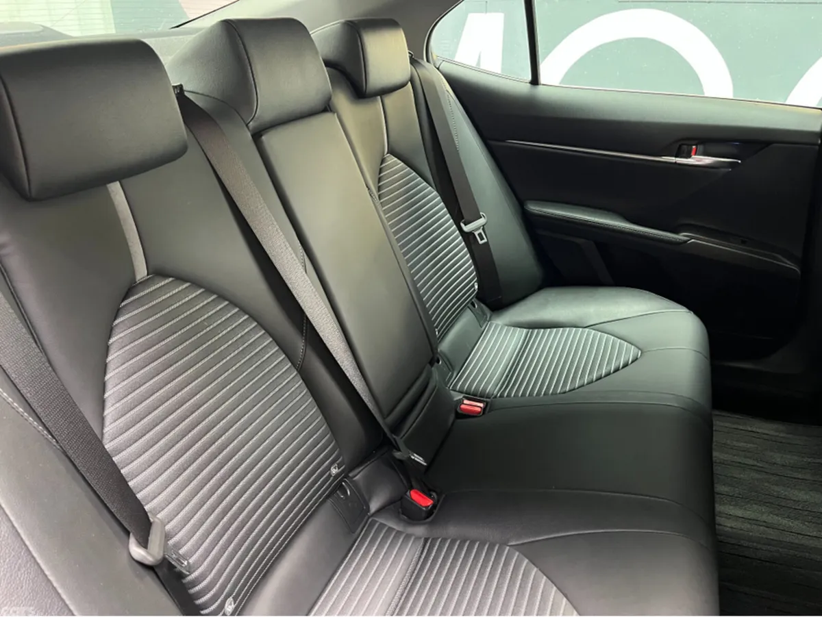Toyota Camry Saloon, Petrol Hybrid, 2023, Black
