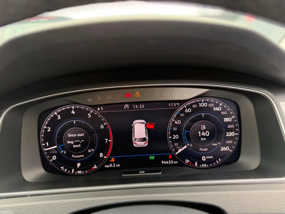 Volkswagen Golf Estate, Petrol, 2019, White