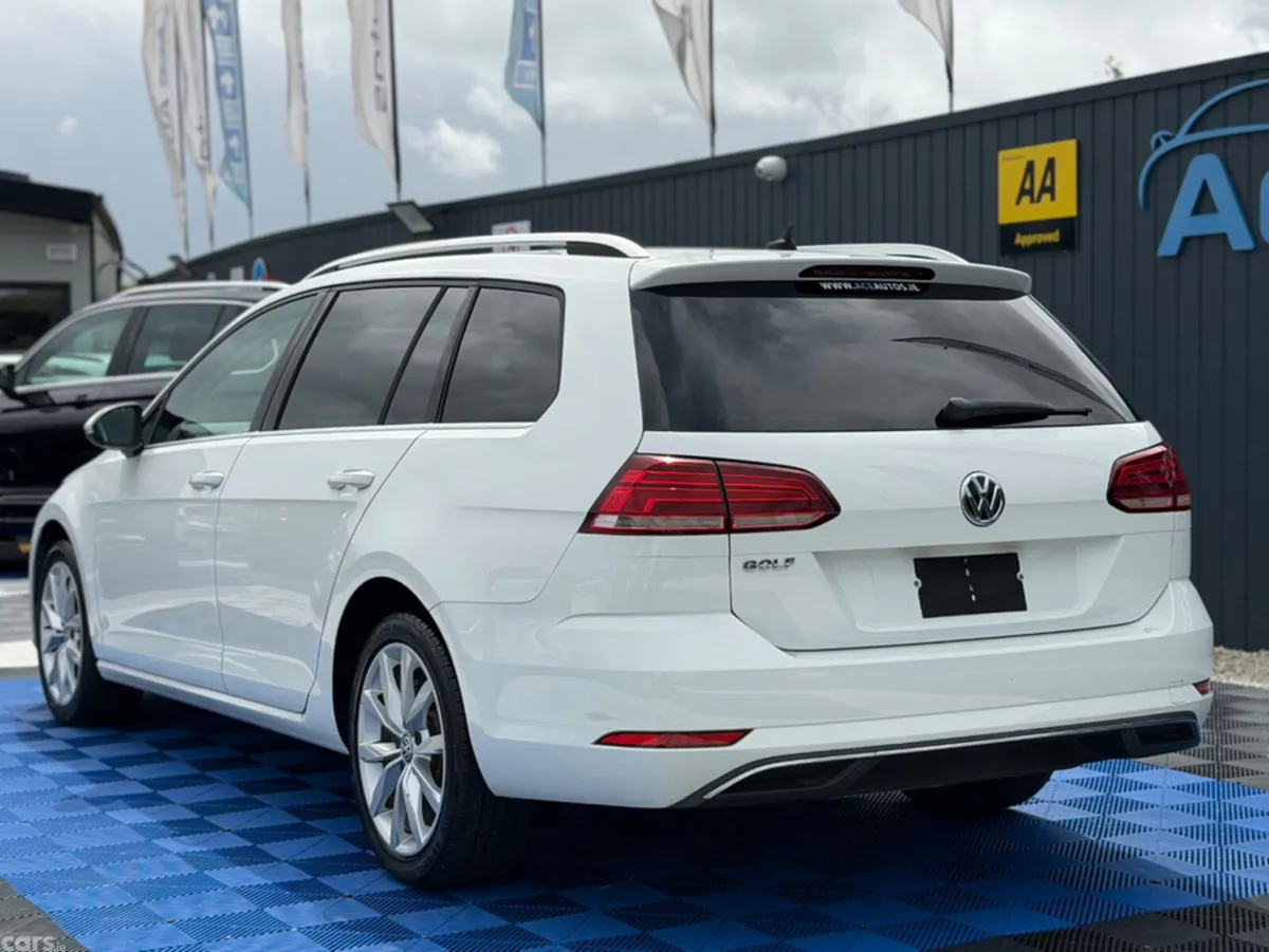 Volkswagen Golf Estate, Petrol, 2019, White