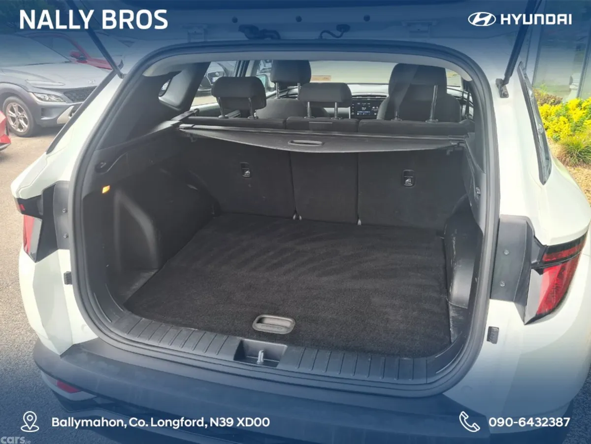 Hyundai Tucson MPV, Diesel, 2022, White