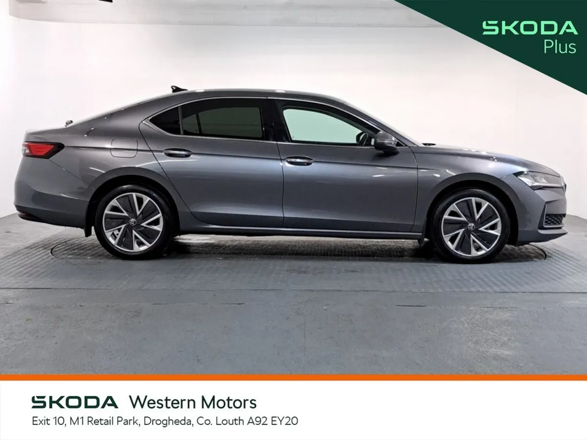 Skoda Superb Saloon, Diesel, 2024, Grey