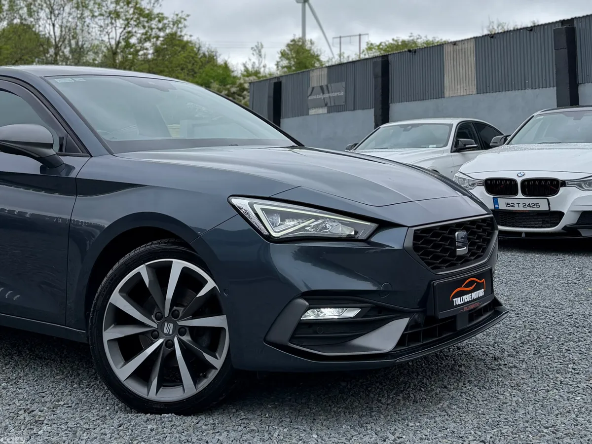 SEAT Leon Hatchback, Diesel, 2020, Grey