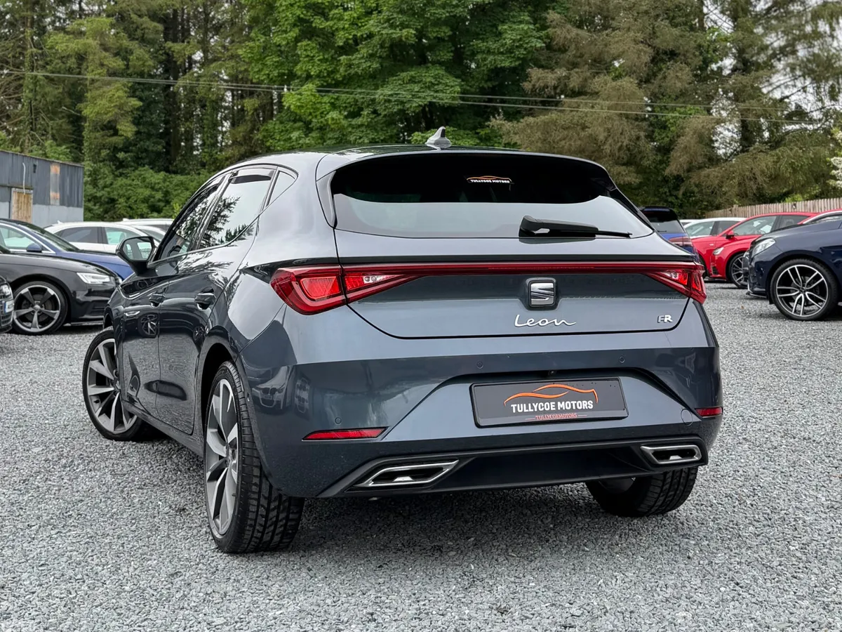 SEAT Leon Hatchback, Diesel, 2020, Grey