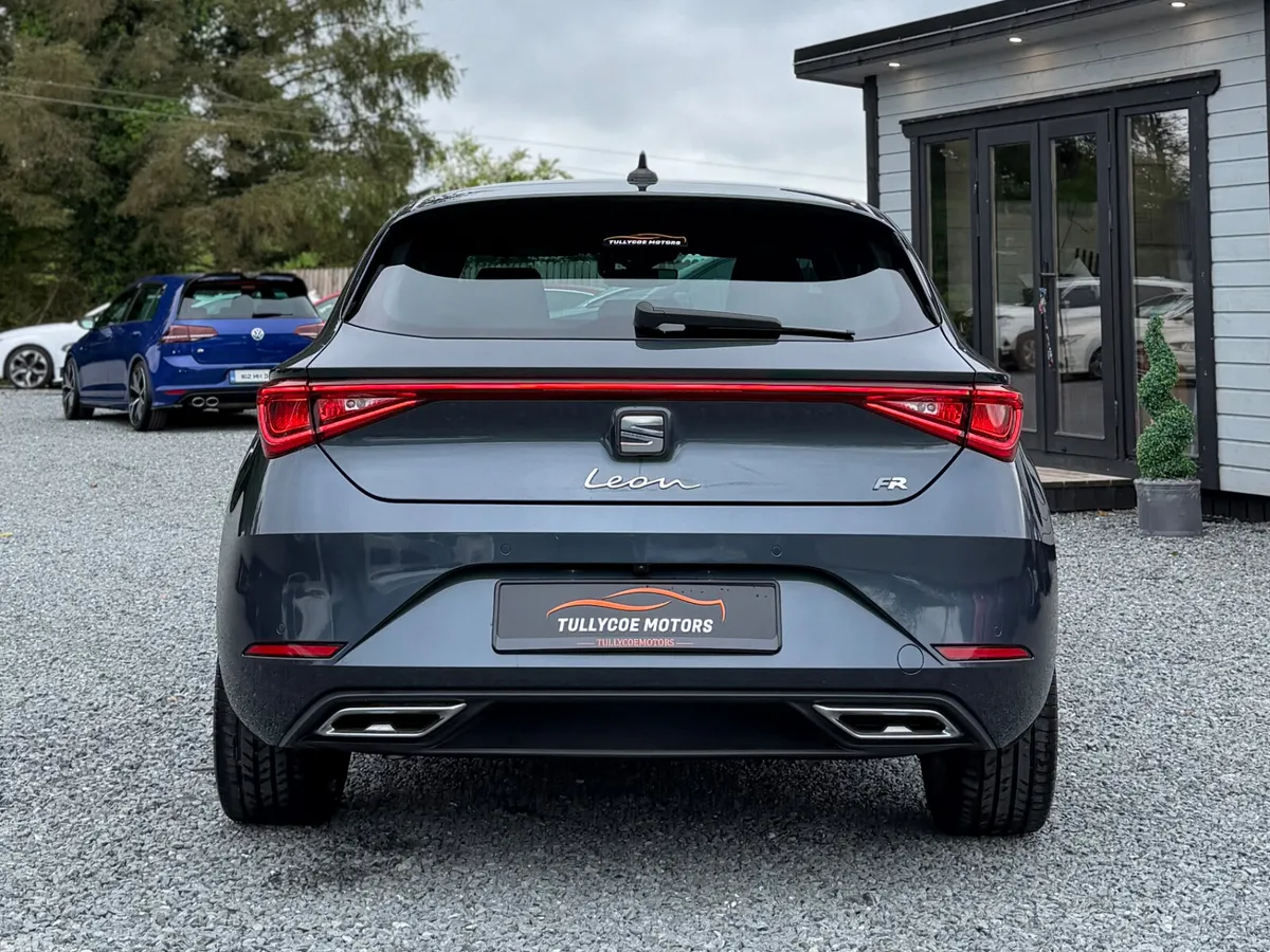 SEAT Leon Hatchback, Diesel, 2020, Grey