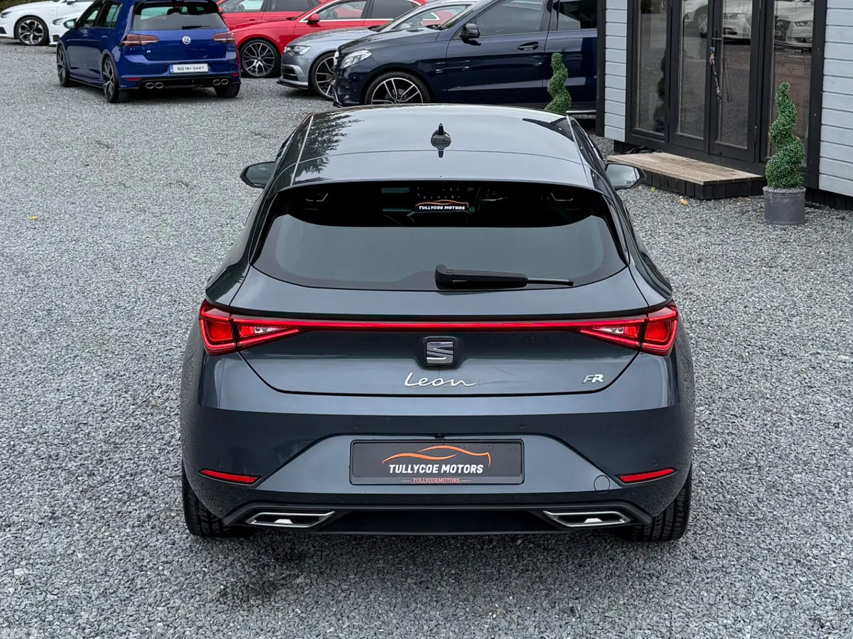 SEAT Leon Hatchback, Diesel, 2020, Grey