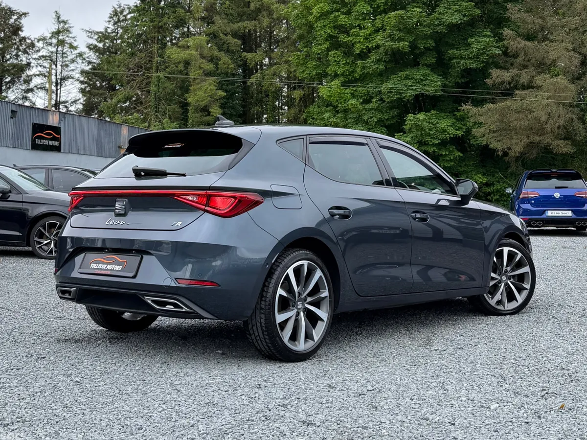 SEAT Leon Hatchback, Diesel, 2020, Grey