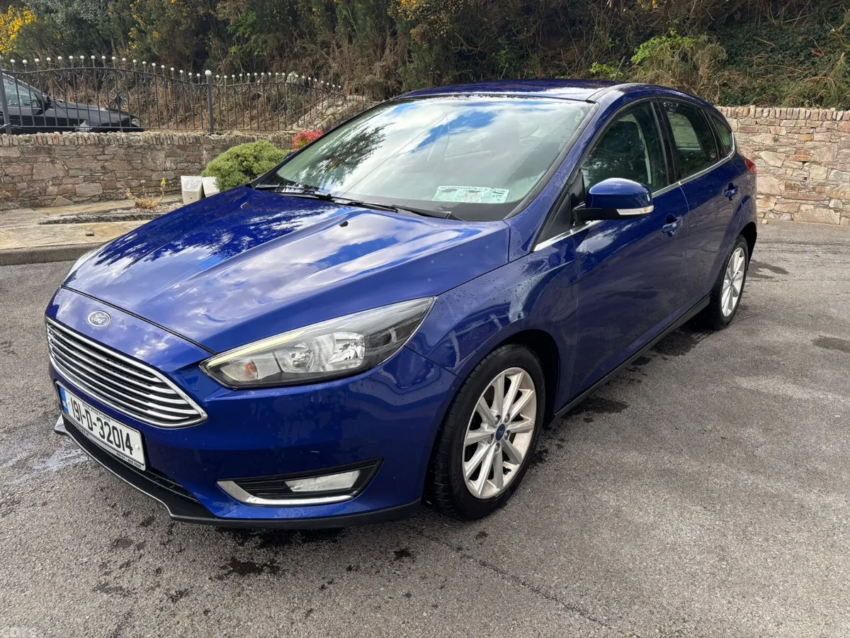 Ford Focus Hatchback, Petrol, 2019, Blue