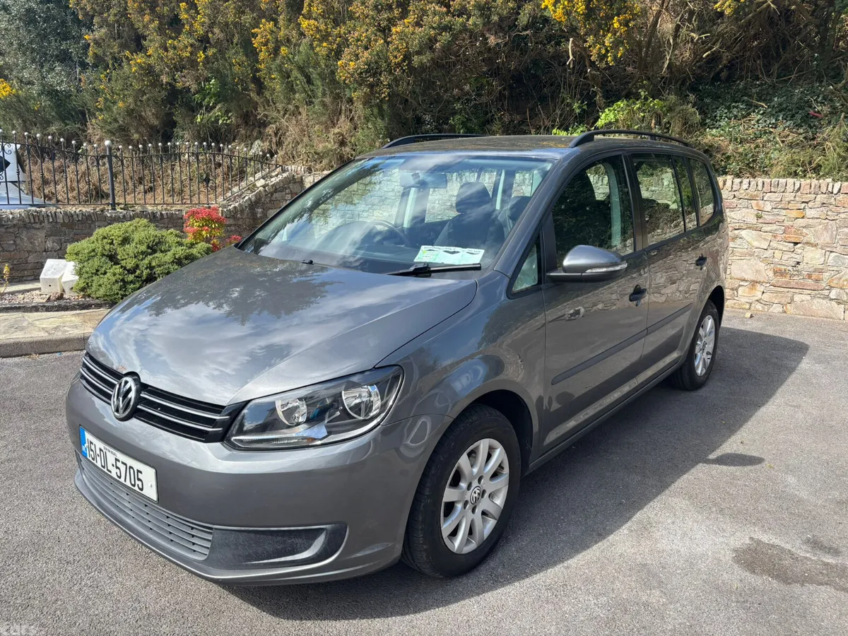 Volkswagen Touran MPV, Diesel, 2015, Grey