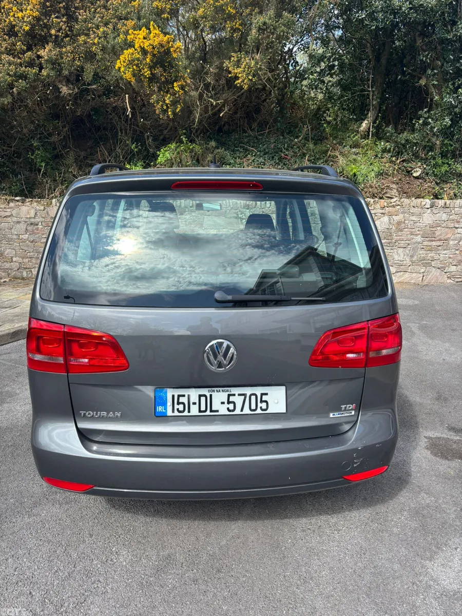 Volkswagen Touran MPV, Diesel, 2015, Grey