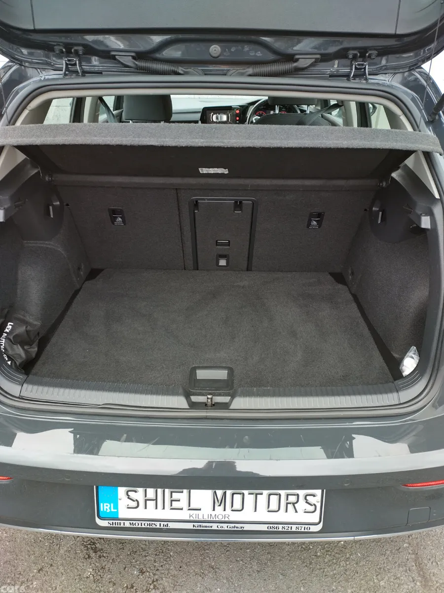Volkswagen Golf Hatchback, Diesel, 2022, Grey