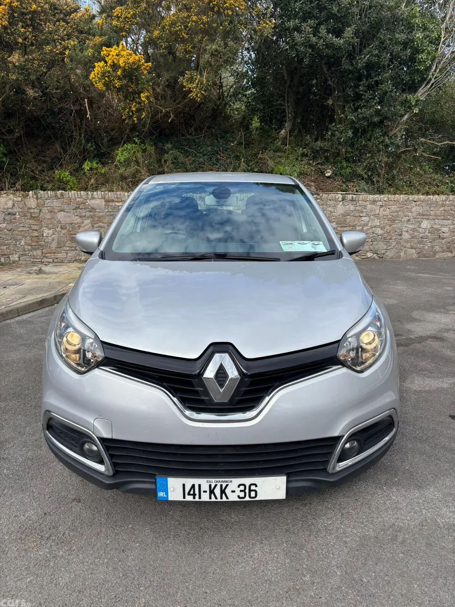 Renault Captur Hatchback, Diesel, 2014, Silver