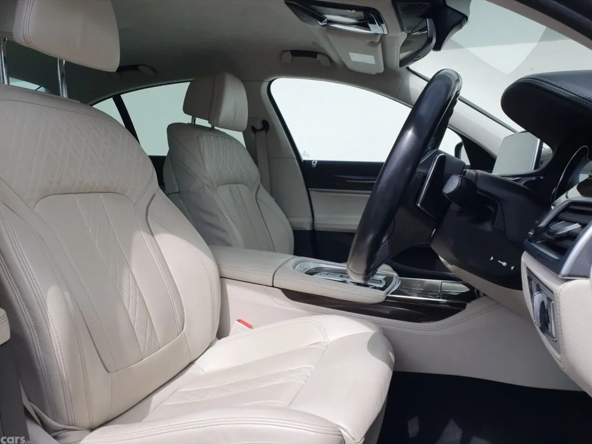 BMW 7-Series Saloon, Diesel, 2019, Black