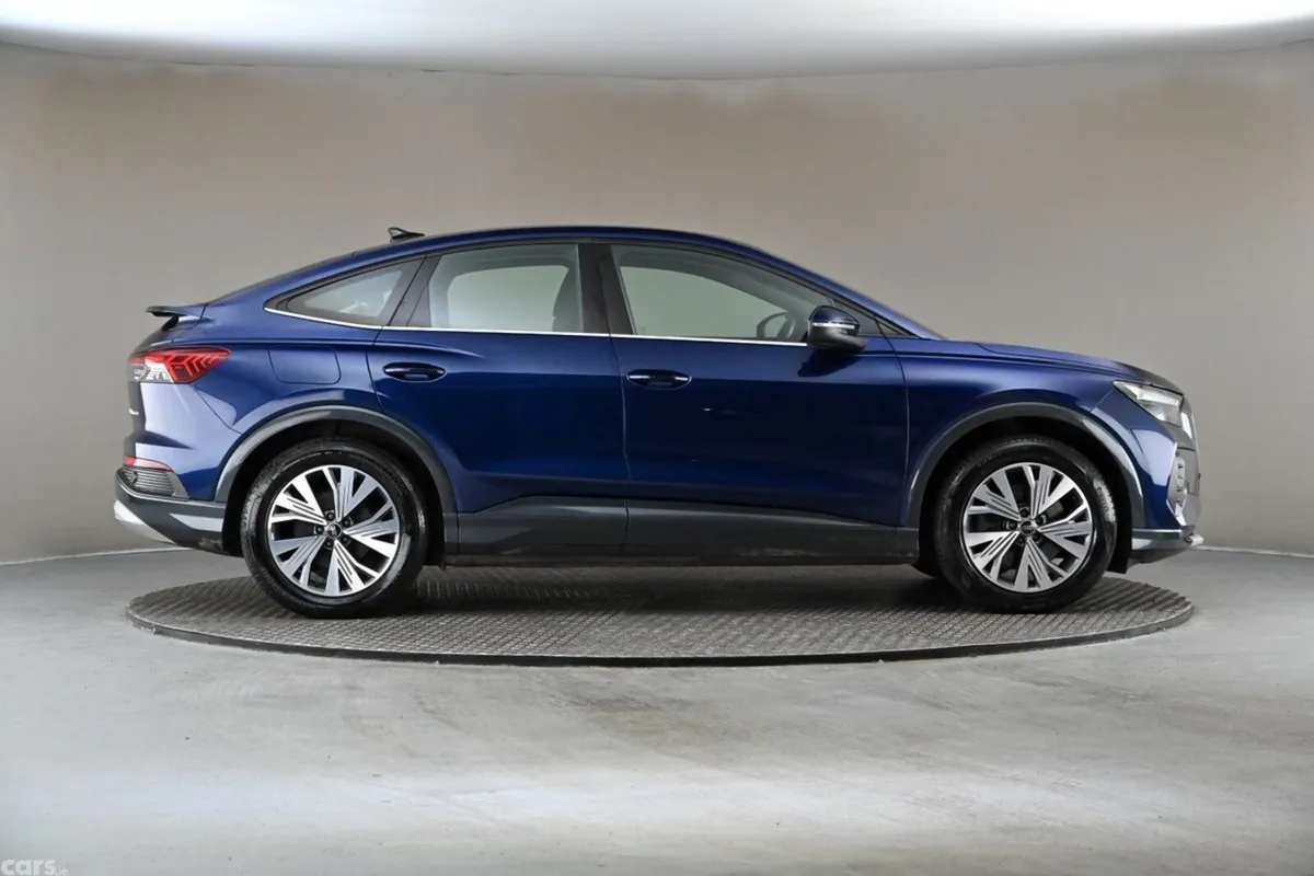 Audi Q4 e-tron SUV, Electric, 2023, Blue